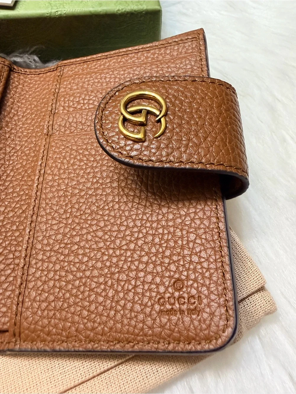 SOLD‼️Gucci GG Bamboo Grained Leather Bifold Compact Wallet - Picture 6 of 14